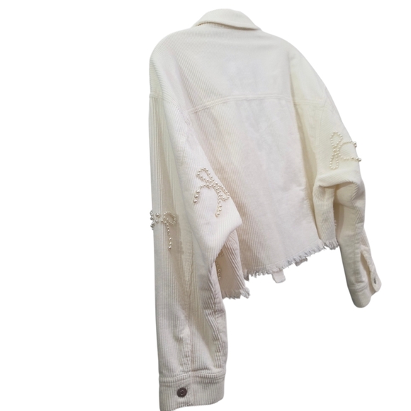 Nwot Peach Love Ivory Cordoroy Pearl Bows Cropped Raw Edge Collared Jacket - Picture 15 of 17